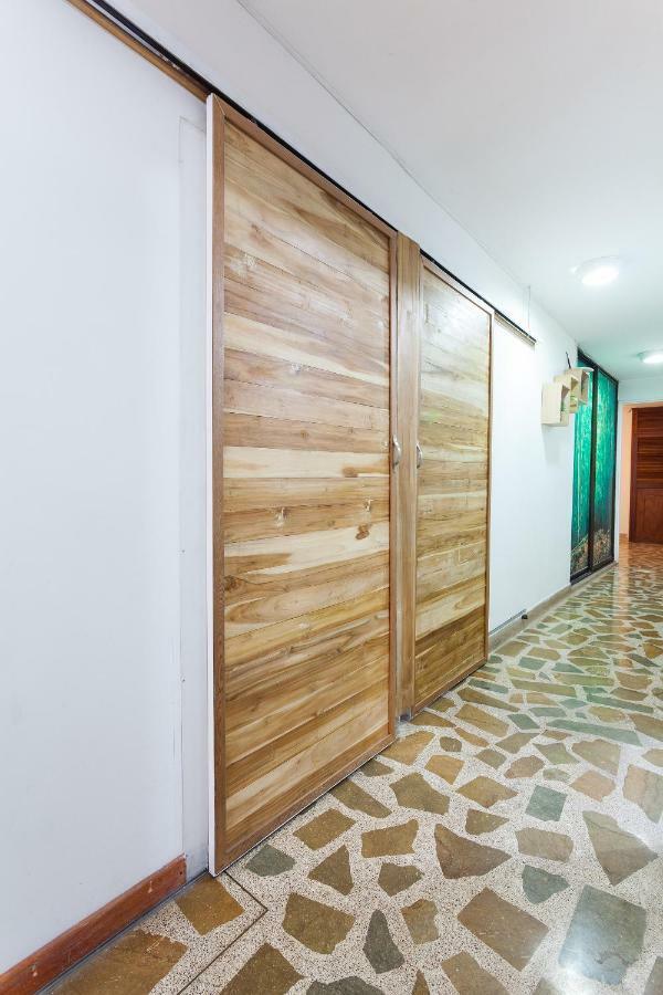 Apartamentos Amoblados Jg De La 70 Medellin Exterior photo